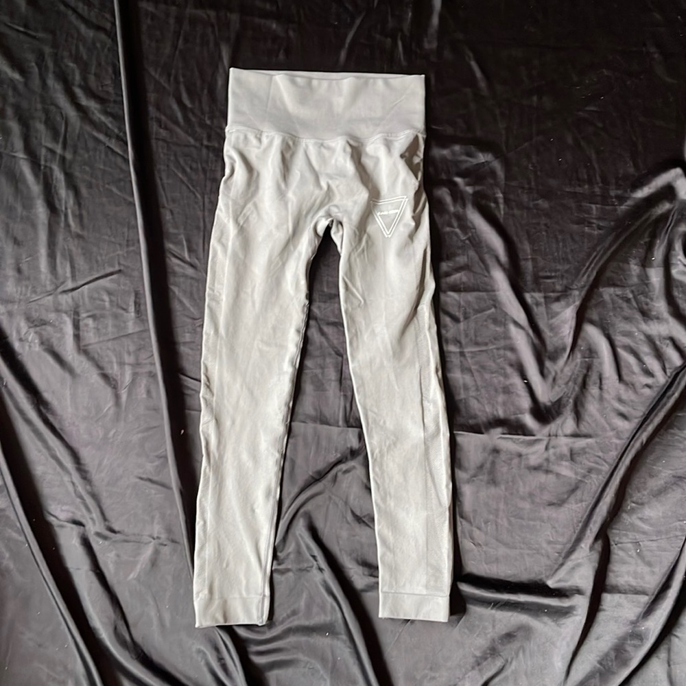 CASA.XXXI Grey Leggings Size Large